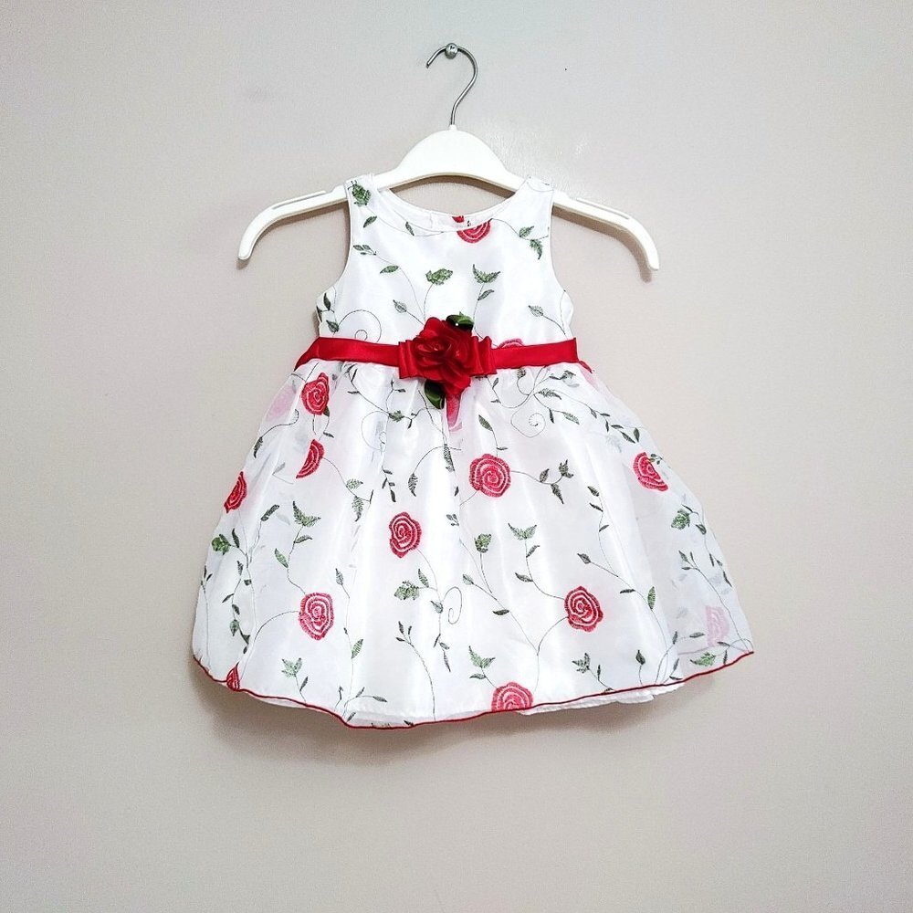 Youngland Toddlers Sleeveless Dress Size 3T White w/Red Roses Ties Waist